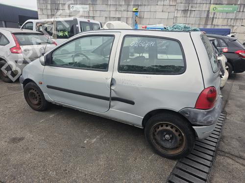 Używane części RENAULT TWINGO I (C06_) 4792348