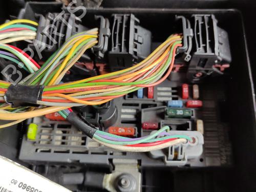 Used Fuse box Fuse box CITROËN C4 I (LC_) 1.4 16V (88 hp) 33594426 33594426