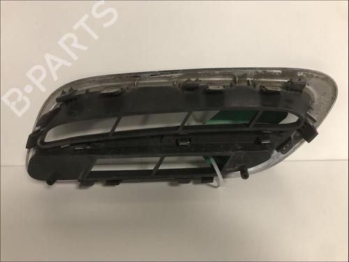Used Grille Grille NISSAN MICRA II (K11) [1992-2007] 35906563 35906563