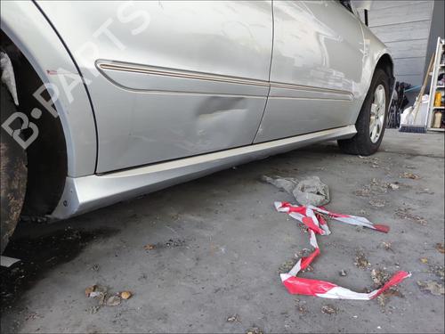 Used Right sideskirt Right sideskirt MERCEDES-BENZ R-CLASS (W251, V251) R 280 CDI 4-matic (251.020) (190 hp) 33587216 33587216