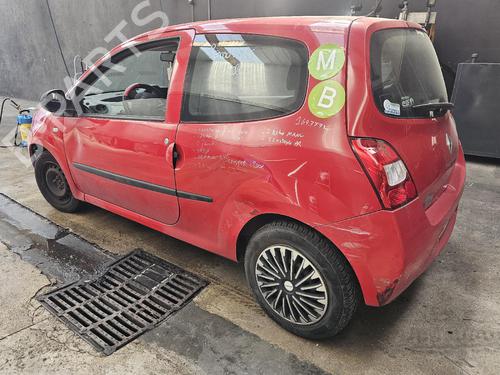 Brugte RENAULT TWINGO II (CN0_)  1.2 16V (CN04, CN0B)  4792415