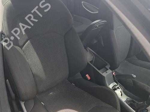 Used Right front seat Right front seat 37229740 37229740