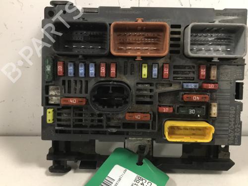 Used Fuse box Fuse box CITROËN C4 Picasso I MPV (UD_) [2006-2015] 33598729 33598729