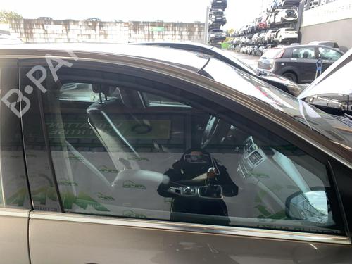 front-right-door-window-renault-laguna-iii-bt01-2007-2008-2009-2010-2011-2012-2013-2014-2015-33595901 main image