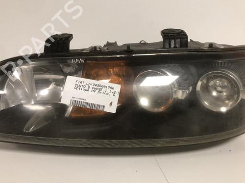 Used Left headlight Left headlight FIAT PUNTO (176_) [1993-1999] 33597289 33597289