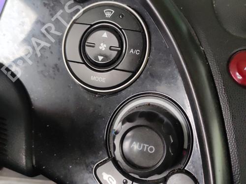 Used Climate control Climate control HONDA CIVIC VIII Hatchback (FN, FK) 2.2 CTDi (FK3) (140 hp) 35912581 35912581