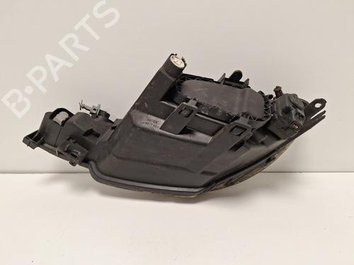 Used Right headlight Right headlight PEUGEOT 206 Hatchback (2A/C) 1.4 16V (88 hp) 33590498 33590498