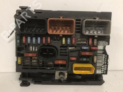 Fuse box PEUGEOT 407 (6D_) 1.6 HDi 110 (6D9HZC, 6D9HYC) | BP33596897E1 - Image 2