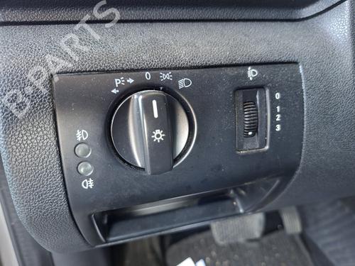 Interruttore luci Interruttore luci MERCEDES-BENZ A-CLASS (W169) A 200 (169.033, 169.333) (136 hp) 36247868 36247868