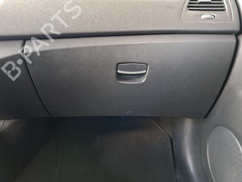Handskerum Handskerum RENAULT LAGUNA Coupe (DT0/1) 2.0 dCi GT (DT11, DT1E, DT1N) (178 hp) 37077138 37077138