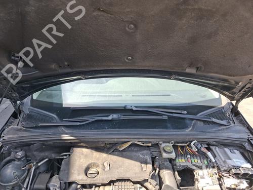Griglia sotto parabrezza Griglia sotto parabrezza CITROËN C4 II (NC_) 1.6 HDi 90 (92 hp) 36847181 36847181