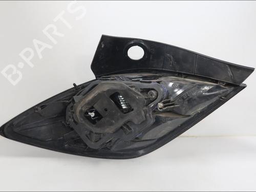 Piloto trasero derecho Piloto trasero derecho OPEL ASTRA H GTC (A04) 1.7 CDTi (L08) (101 hp) 33572175 33572175