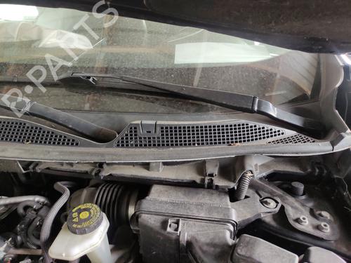 Used Front wiper motor Front wiper motor RENAULT KADJAR (HA_, HL_) 1.2 TCe 130 (HLMR) (130 hp) 33593557 33593557