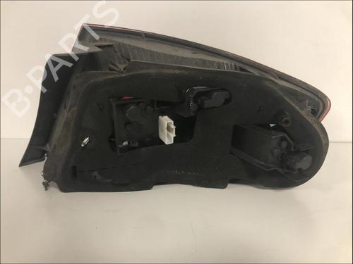 Used Left taillight Left taillight PEUGEOT 407 (6D_) 2.2 16V (6D3FYH, 6D3FYE) (163 hp) 33583485 33583485