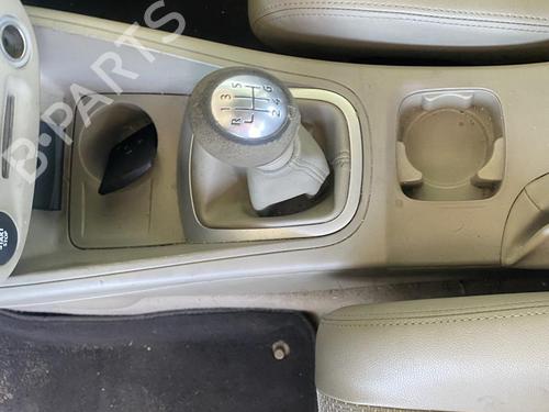Used Gear lever Gear lever RENAULT MEGANE III Hatchback (BZ0/1_, B3_) 1.4 TCe (BZ0F, BZ1V) (131 hp) 36287569 36287569