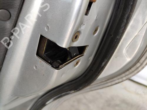Højre bagtil lås Højre bagtil lås VOLVO V40 Estate (645) 1.9 DI (115 hp) 36576777 36576777