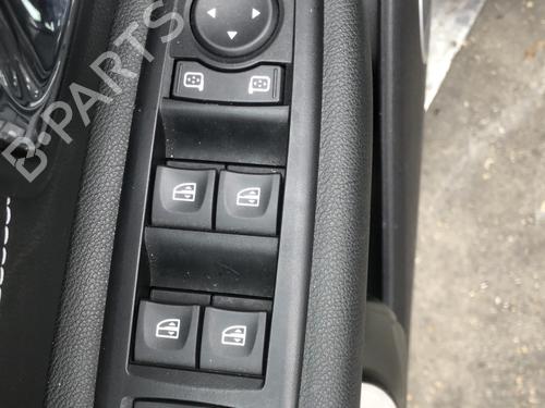 Used Left front window switch Left front window switch RENAULT SCÉNIC III (JZ0/1_) 1.6 dCi (JZ00, JZ12) (130 hp) 33739426 33739426