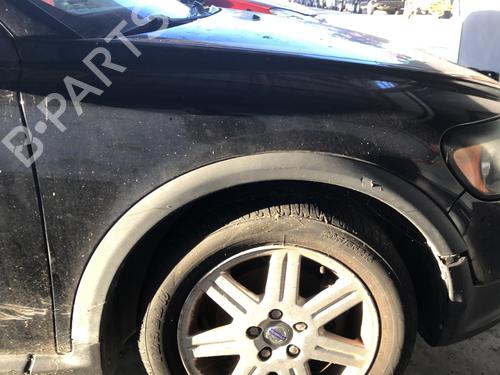 Used Right front fenders Right front fenders VOLVO C30 (533) 2.0 D (136 hp) 33598825 33598825