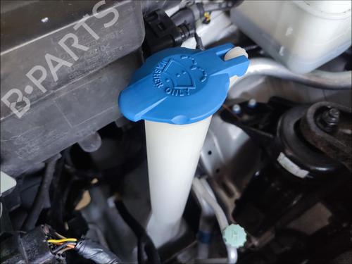 Used Windscreen washer tank Windscreen washer tank HYUNDAI ix35 (LM, EL, ELH) 1.7 CRDi (116 hp) 35907808 35907808