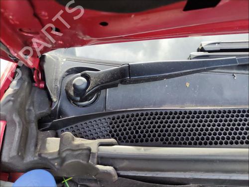 Used Front wiper motor Front wiper motor CITROËN C4 Picasso II [2013-2026] 35906747 35906747