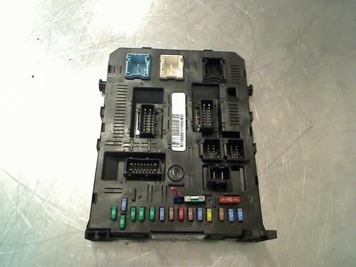 Used Fuse box Fuse box CITROËN C4 I (LC_) 1.6 16V (109 hp) 34677247 34677247