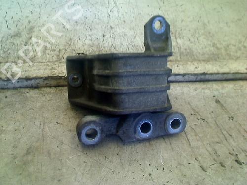 Used Engine mount Engine mount OPEL SIGNUM Hatchback (Z03) 2.2 direct (F48) (155 hp) 34674993 34674993