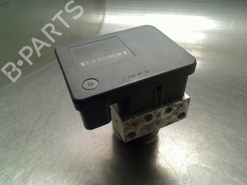 Used ABS pump ABS pump CITROËN C5 I (DC_) 2.0 16V (DCRFNC, DCRFNF) (136 hp) 34688999 34688999