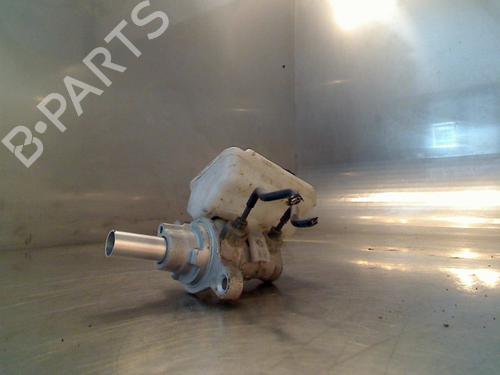 brake-master-cylinder-toyota-aygo-_b1_-2005-2006-2007-2008-2009-2010-2011-2012-2013-2014-34684244 main image