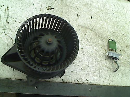 Used Heater blower motor Heater blower motor FIAT PUNTO (188_) 1.2 60 (188.030, .050, .130, .150, .230, .250) (60 hp) 34653094 34653094