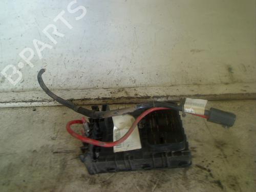 Used Fuse box Fuse box VW CADDY III Box Body/MPV (2KA, 2KH, 2CA, 2CH) 1.9 TDI (105 hp) 34672392 34672392