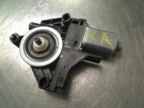 Used Electronic module Electronic module VOLVO XC60 I SUV (156) 2.4 D (175 hp) 34688100 34688100