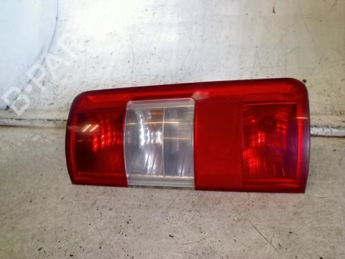 right-taillight-ford-transit-connect-p65_-p70_-p80_-2002-34670829 main image