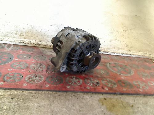 Used Alternator Alternator MERCEDES-BENZ E-CLASS T-Model (S210) E 240 T (210.261) (170 hp) 34662250 34662250