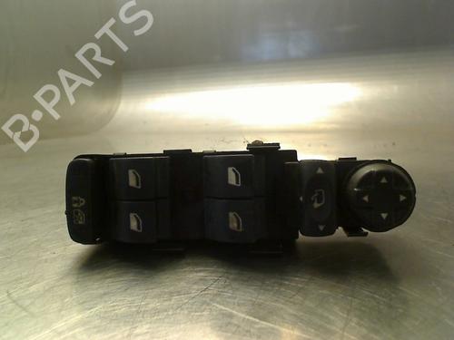 Used Switch Switch PEUGEOT 3008 I MPV (0U_) 1.6 VTi (120 hp) 35775156 35775156