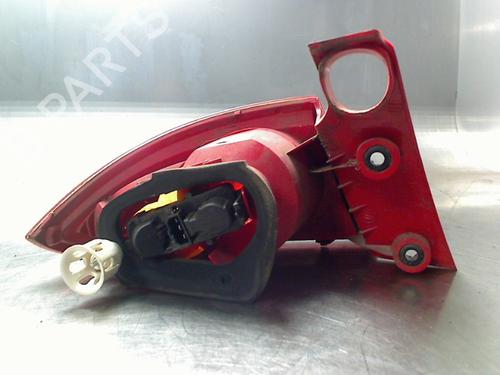 Right taillight SEAT LEON (1P1) 1.6 | BP34691100C35 - Image 2