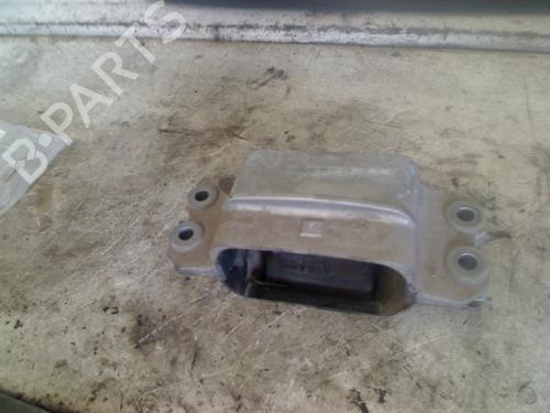 Used Engine mount Engine mount 34672403 34672403