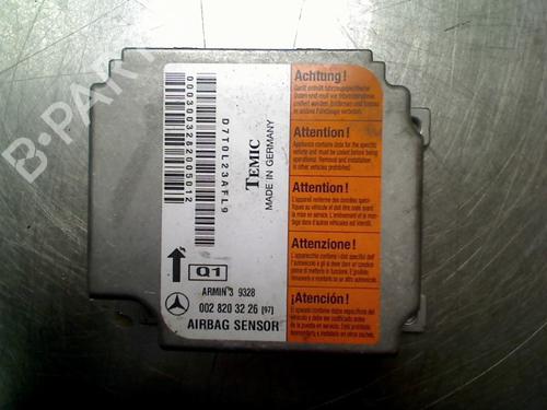 Used ECU airbags ECU airbags MERCEDES-BENZ E-CLASS T-Model (S210) E 320 T (210.265) (224 hp) 34688944 34688944