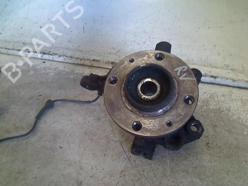 Used Right front steering knuckle Right front steering knuckle PEUGEOT 1007 (KM_) 1.6 16V (109 hp) 34667285 34667285