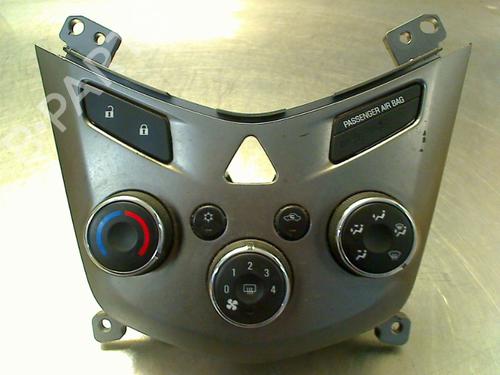 Used Climate control Climate control 37660248 37660248