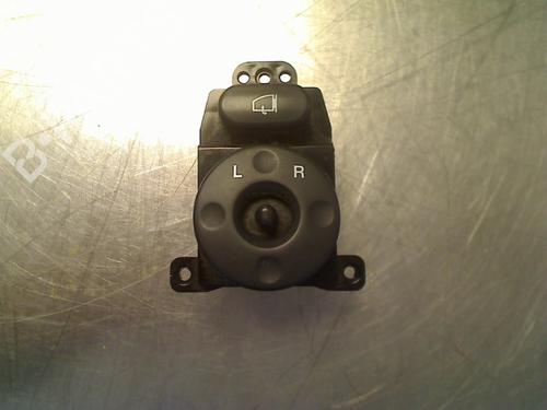 Used Mirror switch Mirror switch KIA CARENS III MPV (UN) 2.0 CVVT (144 hp) 40266570 40266570