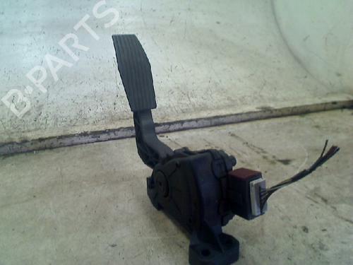 pedal-opel-signum-hatchback-z03-2003-2004-2005-2006-2007-2008-34675020 main image