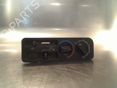 Used Climate control Climate control TOYOTA STARLET (_P9_) 1.3 (EP91_, EP91R) (75 hp) 34681472 34681472