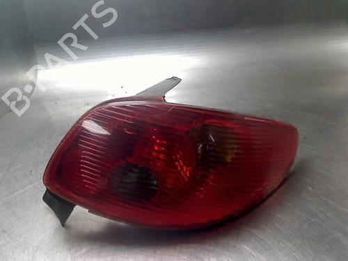 Used Right taillight Right taillight PEUGEOT 206 Hatchback (2A/C) 1.4 i (75 hp) 34685783 34685783