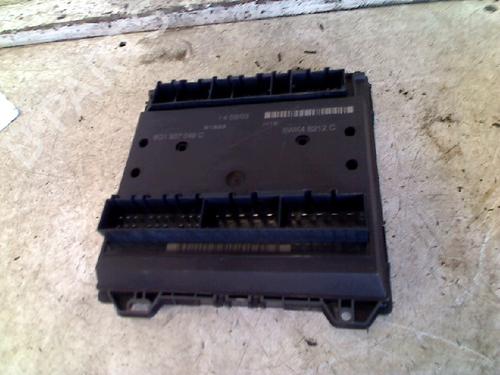 Used Fuse box Fuse box SKODA FABIA I (6Y2) 1.2 (64 hp) 34675181 34675181