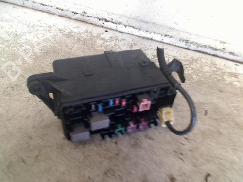 Used Fuse box Fuse box DAIHATSU CUORE VI (L251, L250_, L260_) 1.0 (58 hp) 34664616 34664616