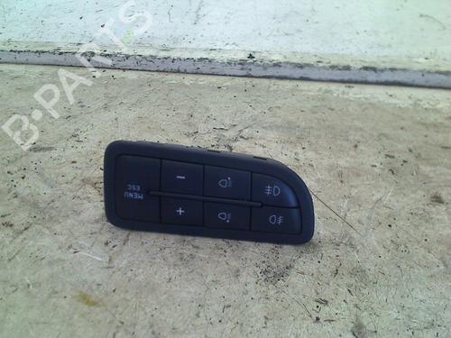 Interruttore Interruttore FIAT GRANDE PUNTO (199_) 1.4 (199AXB11, 199AXB1A, 199BXB1A, 199AXL1A) (77 hp) 34668686 34668686