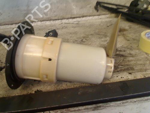 Used Fuel pump Fuel pump TOYOTA YARIS (_P1_) 1.0 (SCP10_, SCP10R) (68 hp) 34658042 34658042