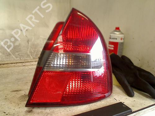 Used Right taillight Right taillight MITSUBISHI CARISMA (DA_) 1.9 TD (DA4A) (90 hp) 34658285 34658285