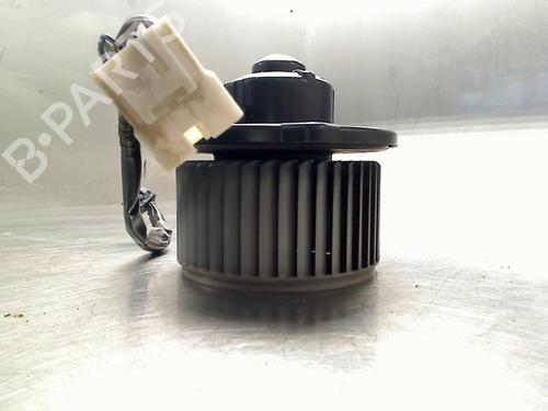 Used Heater blower motor Heater blower motor TOYOTA YARIS VERSO (_P2_) 1.3 (NCP20_, NCP22_, NCP20R, NCP22R) (86 hp) 34689960 34689960