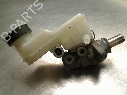 Used Brake master cylinder Brake master cylinder TOYOTA YARIS VERSO (_P2_) 1.3 (NCP20_, NCP22_, NCP20R, NCP22R) (86 hp) 34689950 34689950
